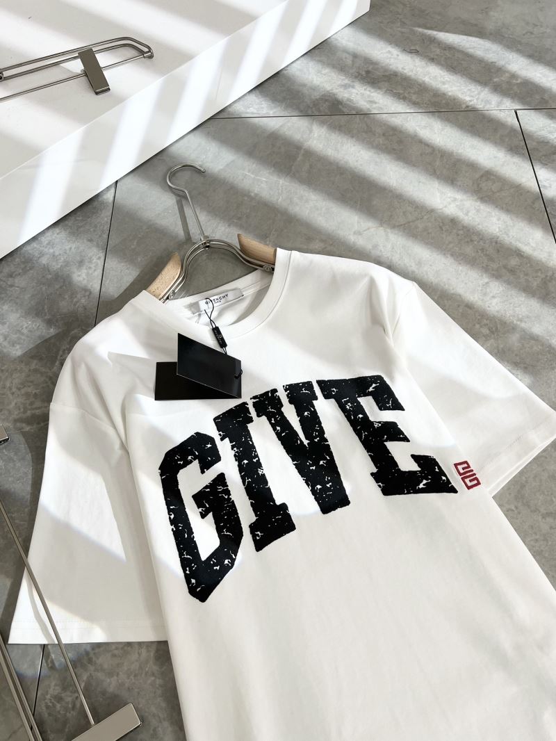 Givenchy T-Shirts